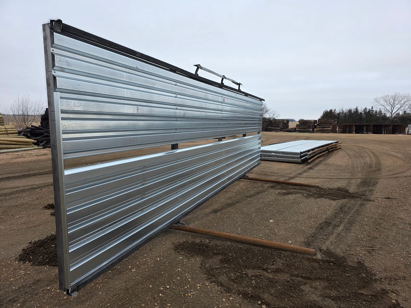 24ft Free Standing Windbreak Panel (Galvanized)